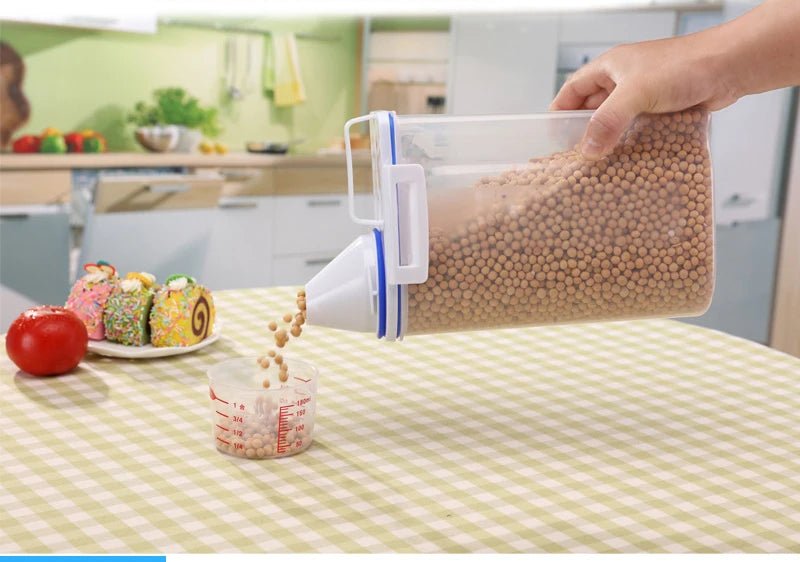 1.5kg/2kg Cat Food Moisture-Proof Plastic Storage Containers with Measuring Cup