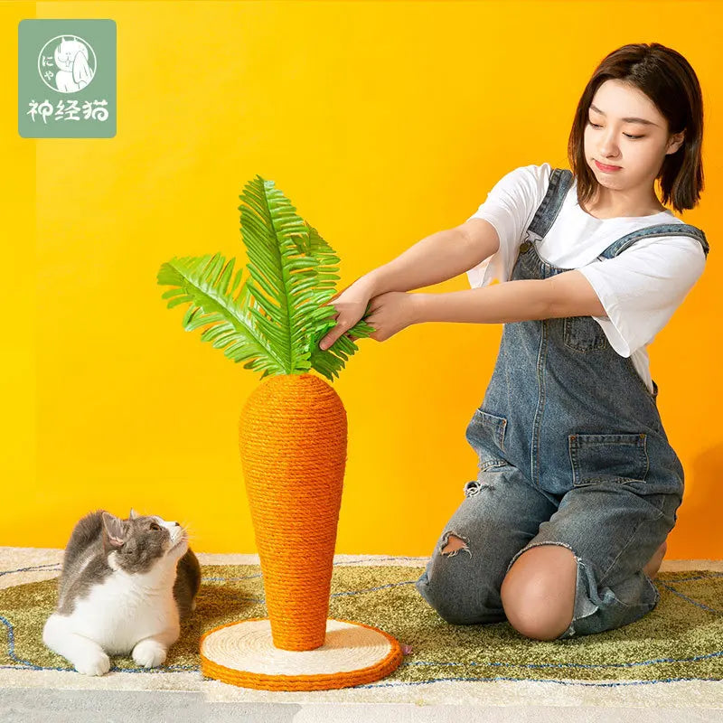 Cat Carrot Sisal Rope Scratching Post