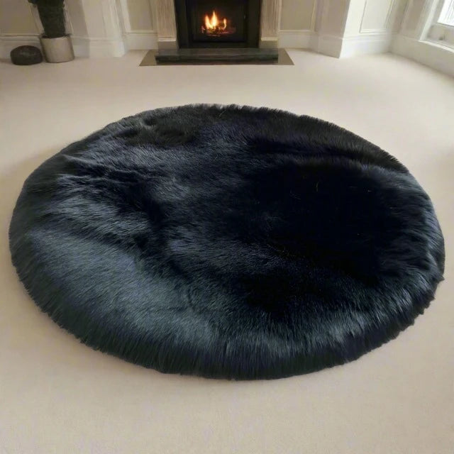 White Round Sheepskin Fur Rug
