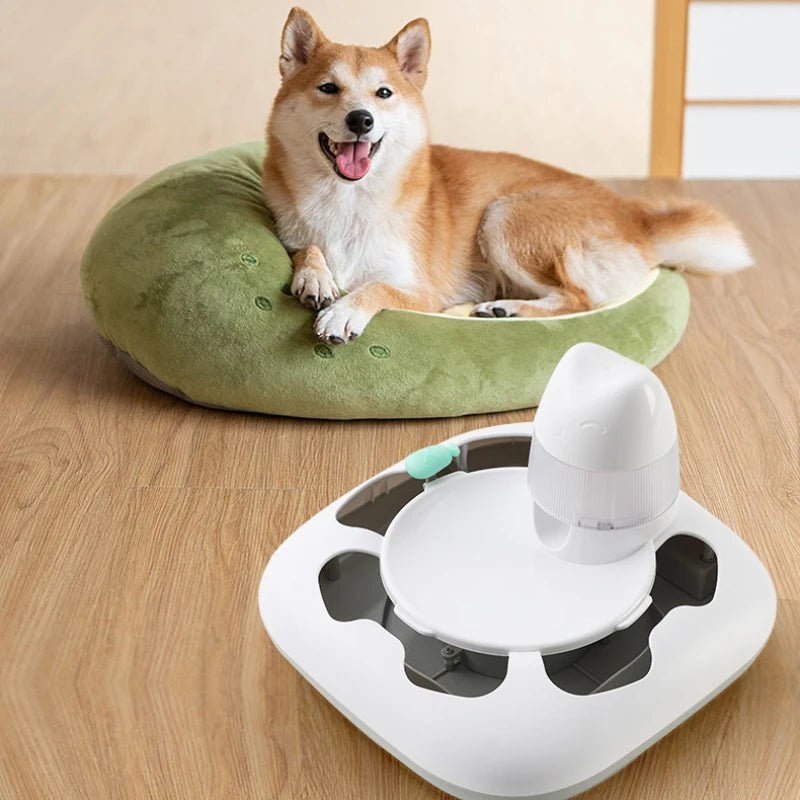Automatic Pet Feeder Electric Flutter Rotating Kitten Toy