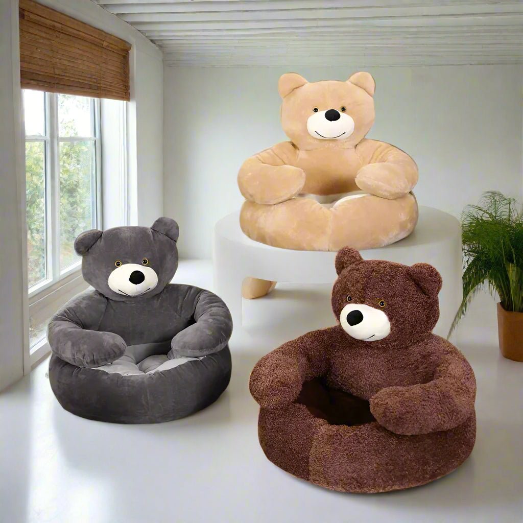 Cuddly Winter Bear Hug Bed