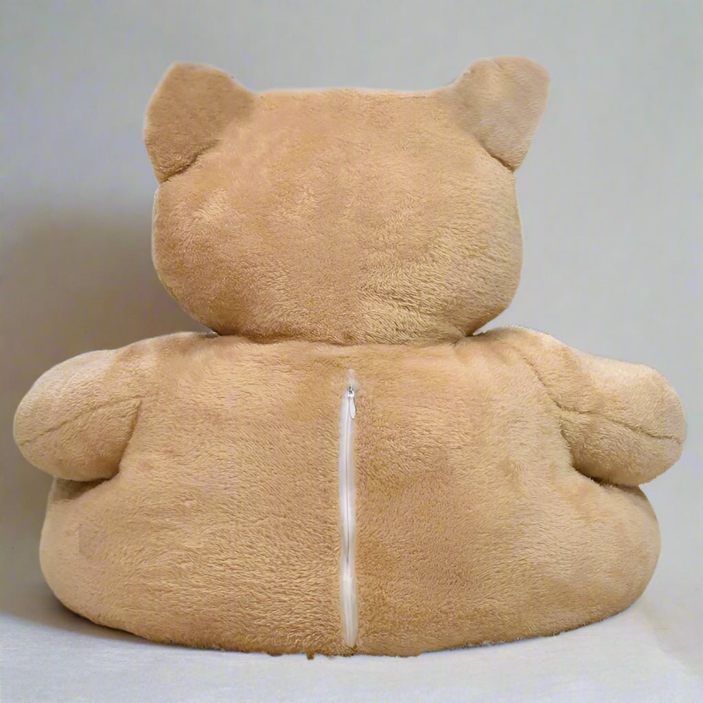 Cuddly Winter Bear Hug Bed