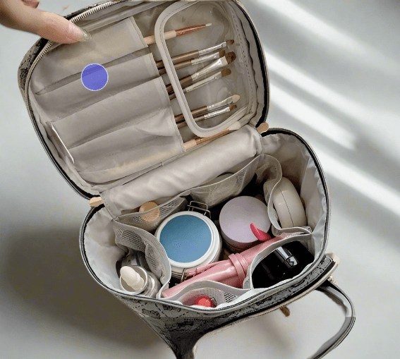 Hello Kitty Cartoon Cosmetic Bag