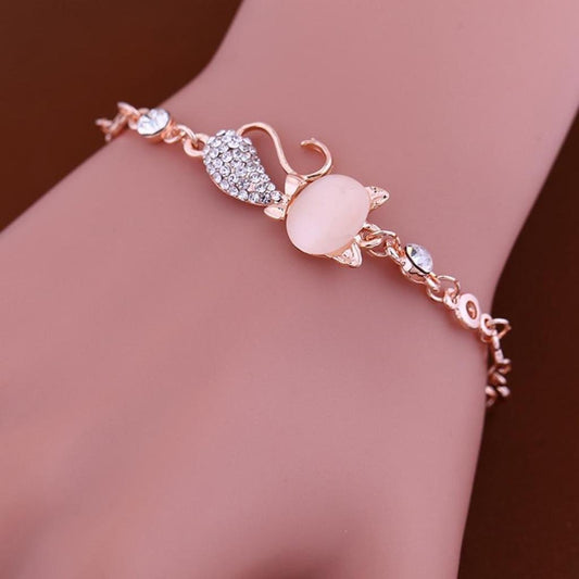 iMucci Lovely Cat Opal Rhinestone Pendant Bangle