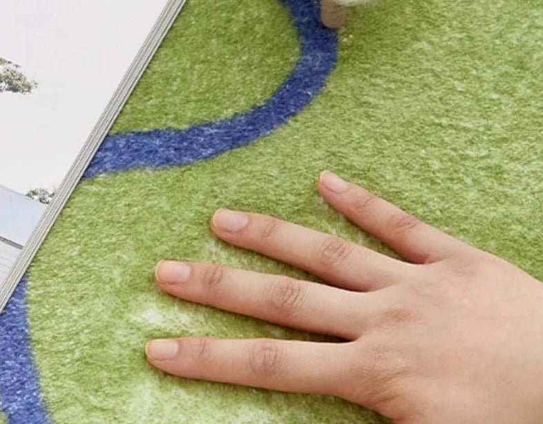 Modern Irregular Carpet Cream Style