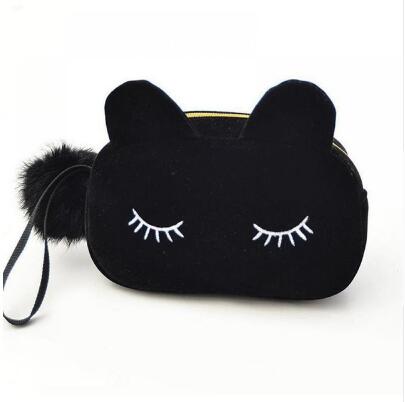 Portable Cat Eyelashes Flannel Coin Case