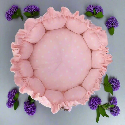 Round Frilly Cat Bed