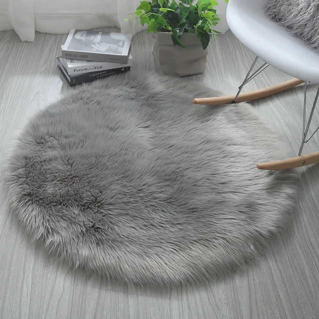 Soft Fluffy Round Plush Decorative Carpet